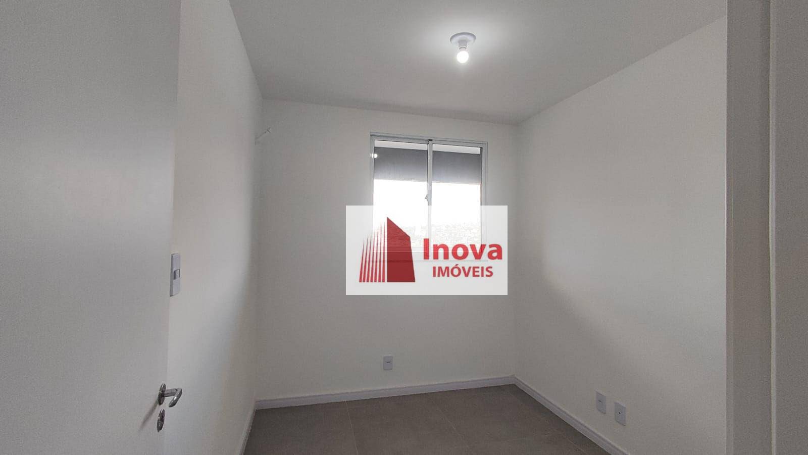 Apartamento para alugar com 2 quartos, 65m² - Foto 12