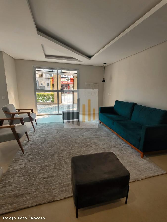 Apartamento à venda com 2 quartos, 55m² - Foto 17