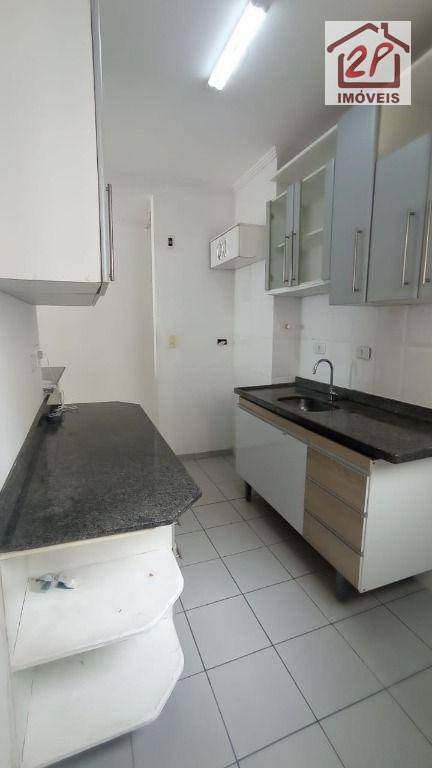 Apartamento para alugar com 3 quartos, 77m² - Foto 5