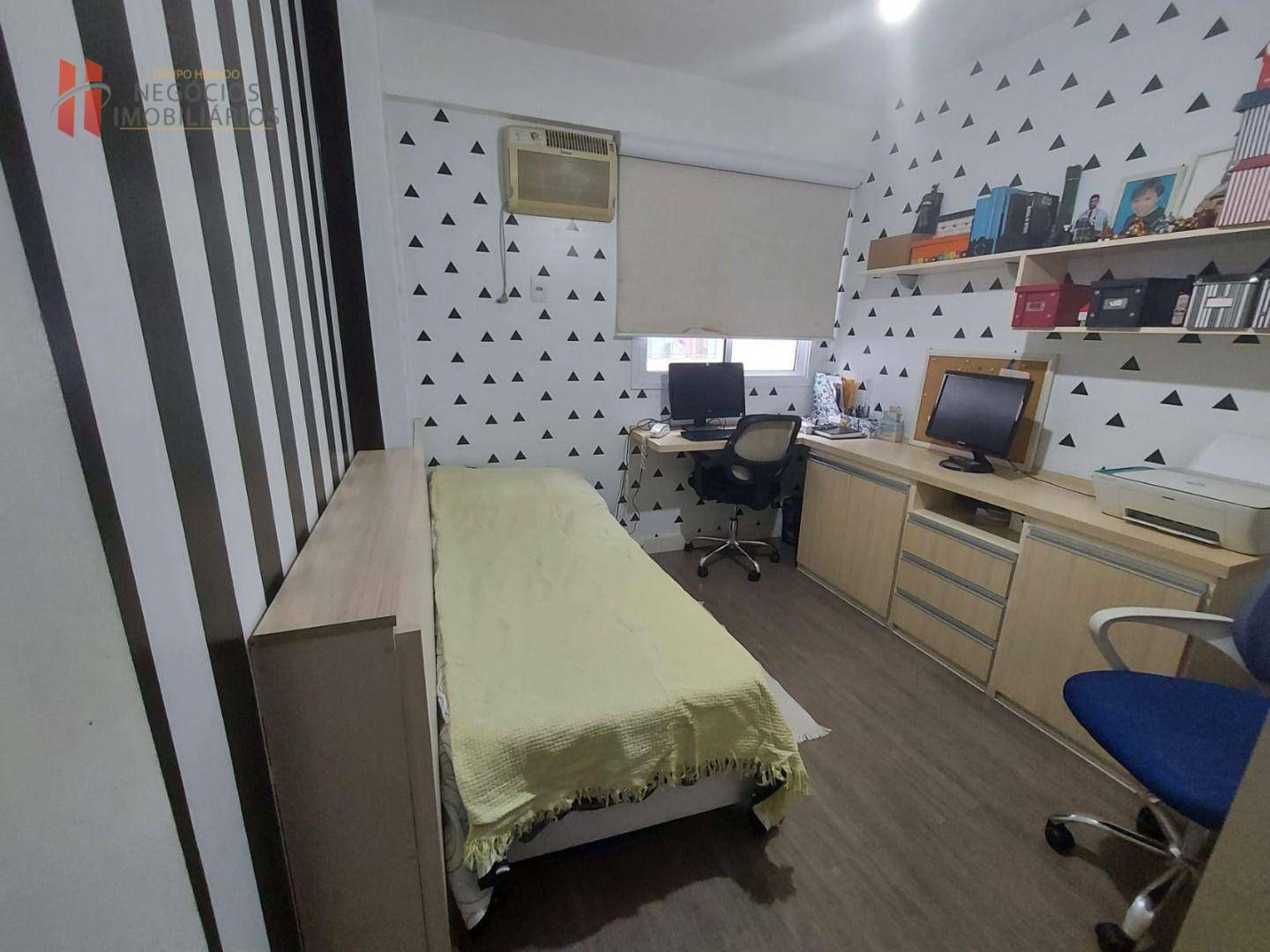 Apartamento à venda com 3 quartos, 94m² - Foto 9