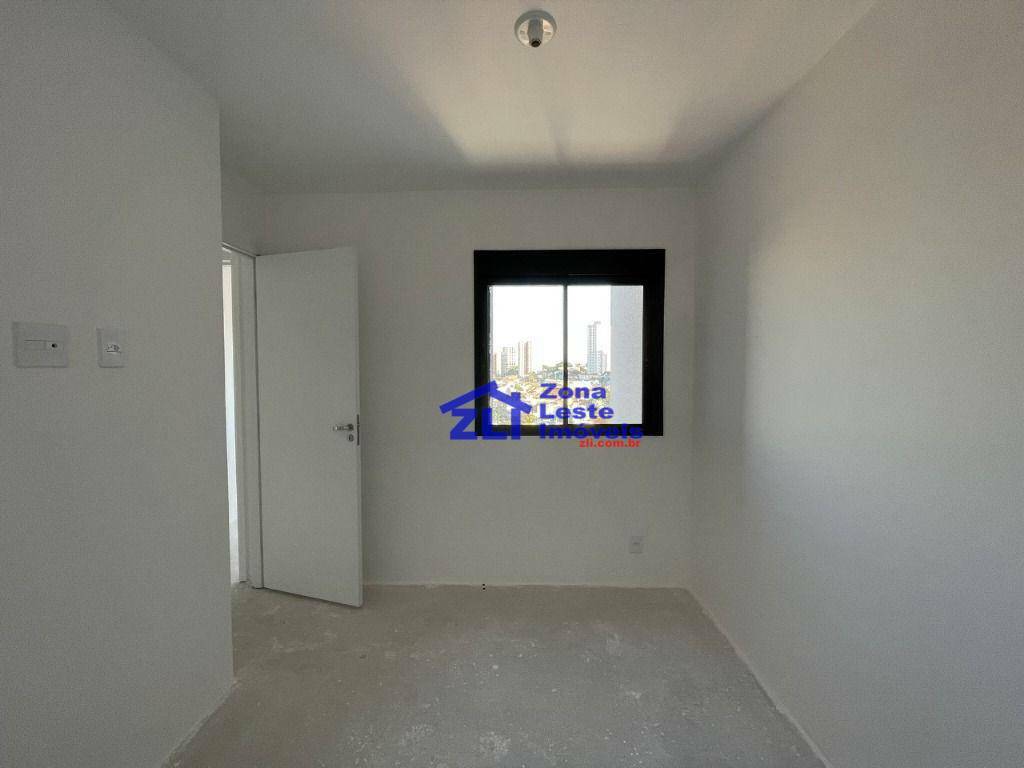 Apartamento à venda com 2 quartos, 44m² - Foto 4