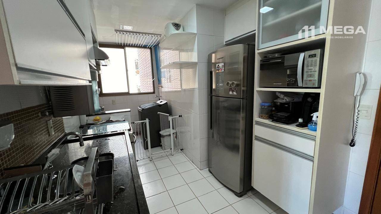 Apartamento à venda com 3 quartos, 139m² - Foto 6