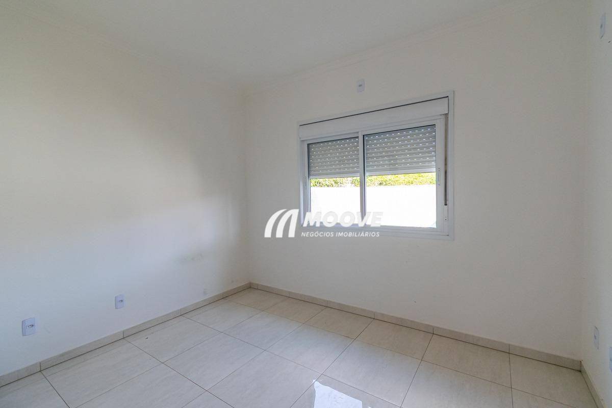 Casa à venda com 2 quartos, 67m² - Foto 11