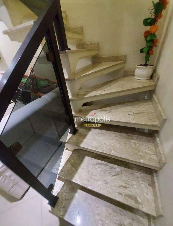 Sobrado à venda com 3 quartos, 120m² - Foto 4