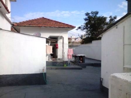 Casa à venda com 2 quartos, 150m² - Foto 1