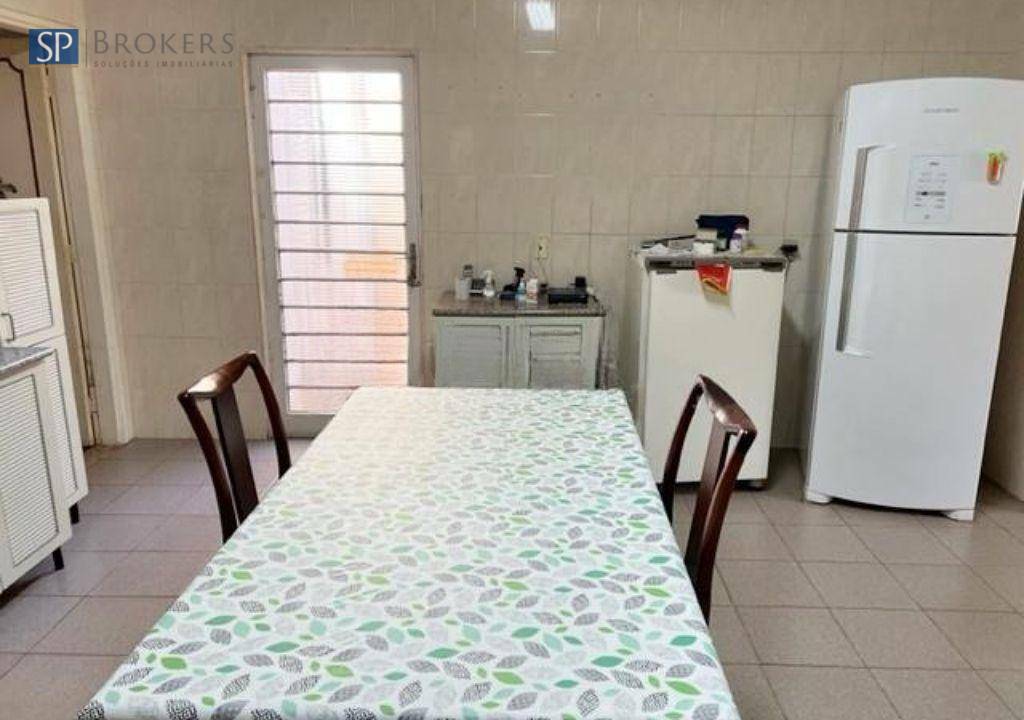 Casa à venda com 3 quartos, 186m² - Foto 7