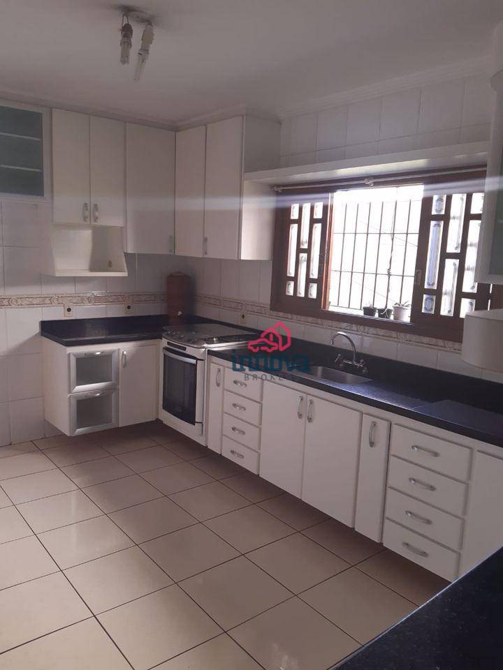 Sobrado à venda com 3 quartos, 203m² - Foto 9