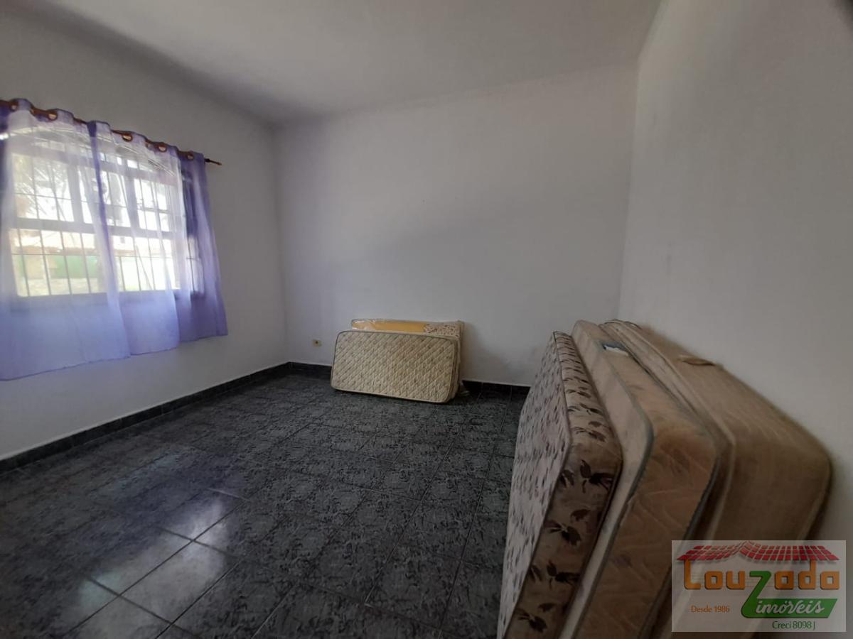 Casa à venda com 2 quartos, 720m² - Foto 14