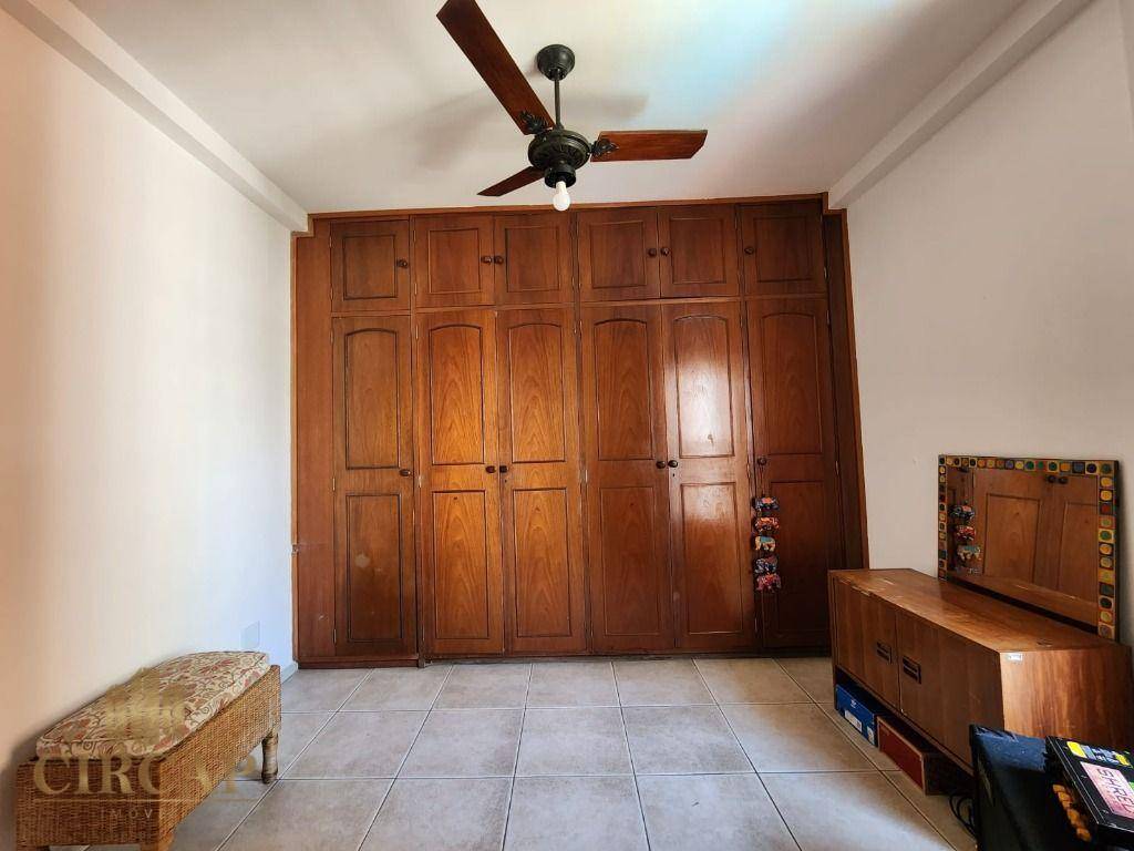 Apartamento à venda com 2 quartos, 75m² - Foto 13