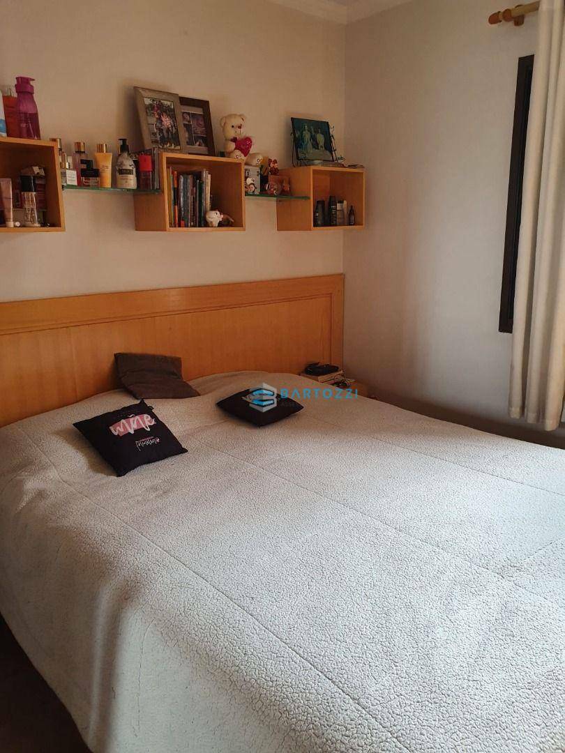 Apartamento à venda com 3 quartos, 67m² - Foto 11