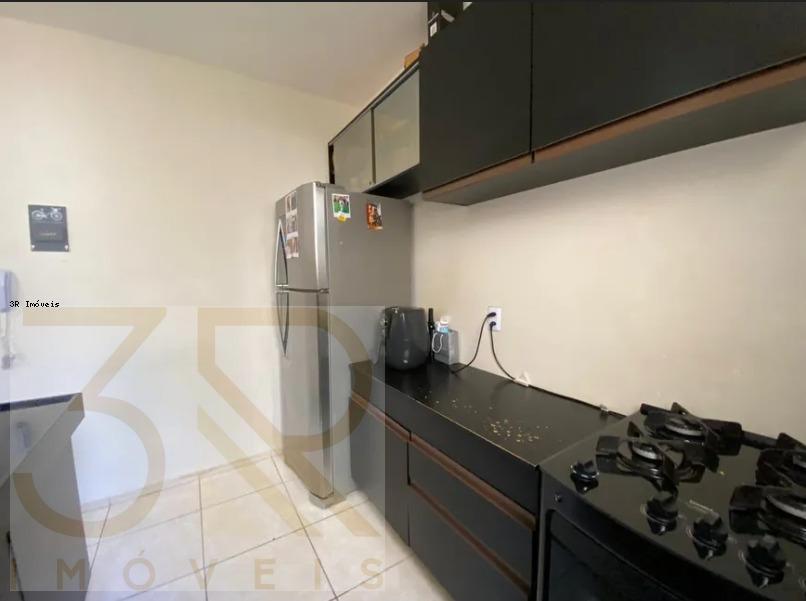 Apartamento à venda com 2 quartos, 69m² - Foto 9