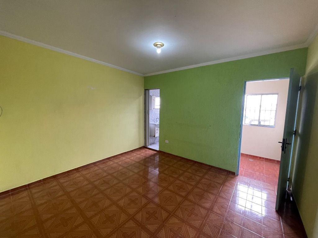 Casa à venda com 2 quartos, 90m² - Foto 9