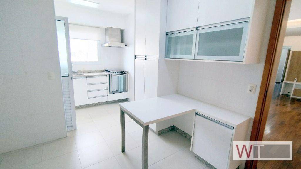 Apartamento à venda com 4 quartos, 134m² - Foto 10