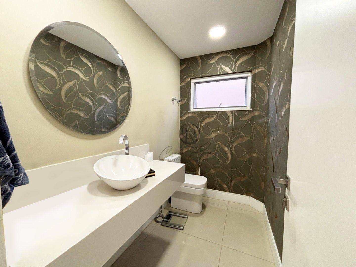 Casa à venda e aluguel com 4 quartos, 265m² - Foto 6