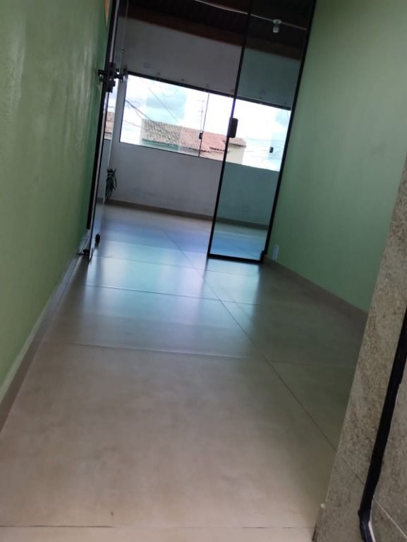 Sobrado à venda com 3 quartos, 220m² - Foto 31