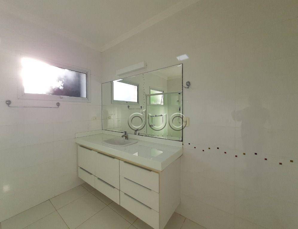 Casa de Condomínio para alugar com 3 quartos, 296m² - Foto 57