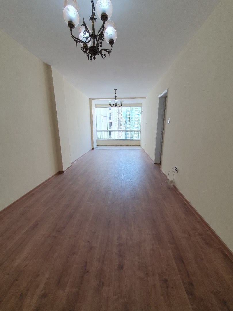 Apartamento à venda com 3 quartos, 122m² - Foto 6