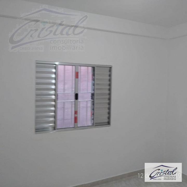 Casa à venda com 4 quartos, 70m² - Foto 11