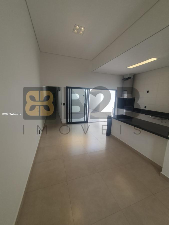 Casa à venda com 3 quartos, 121m² - Foto 6