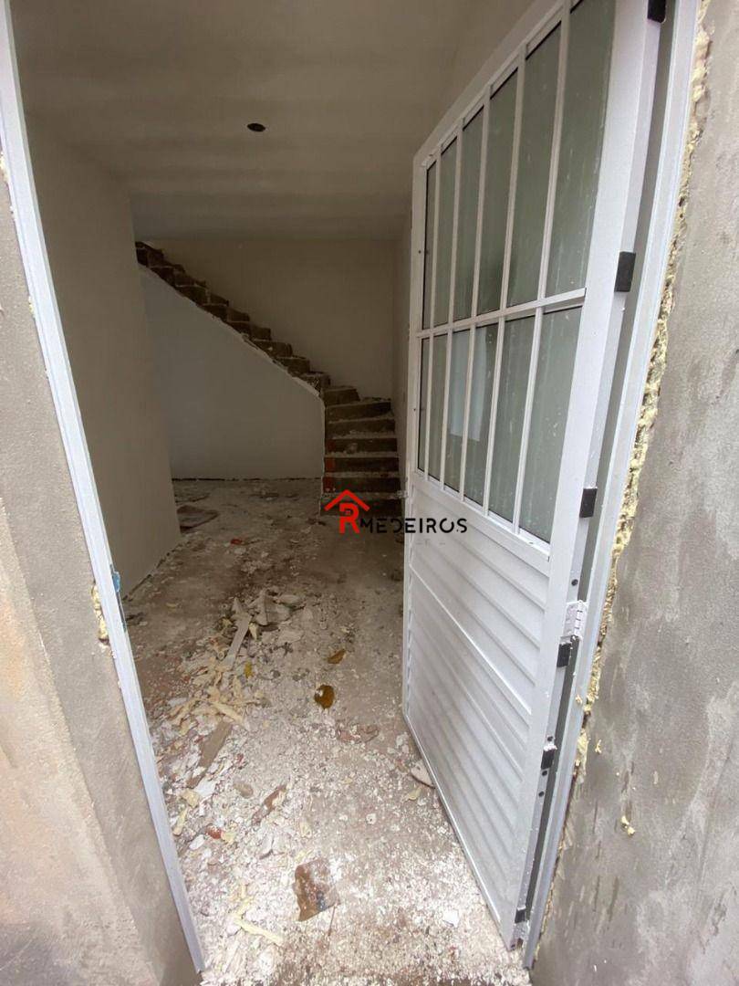 Casa de Condomínio à venda com 2 quartos, 55m² - Foto 9