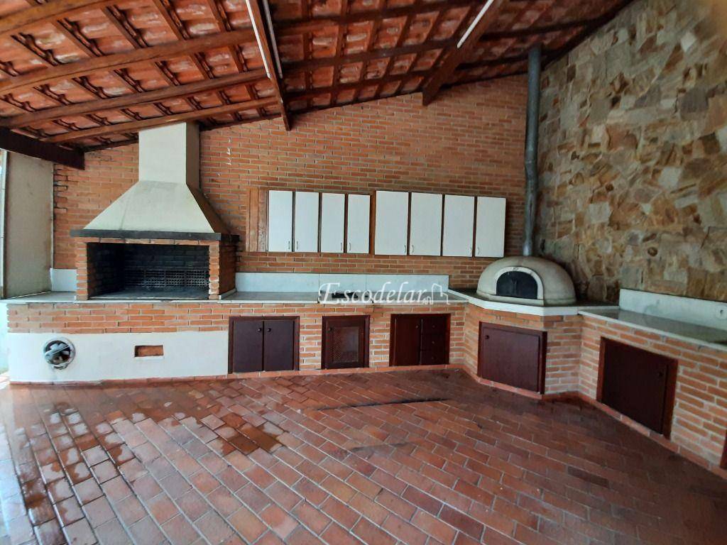 Sobrado à venda com 4 quartos, 300m² - Foto 2