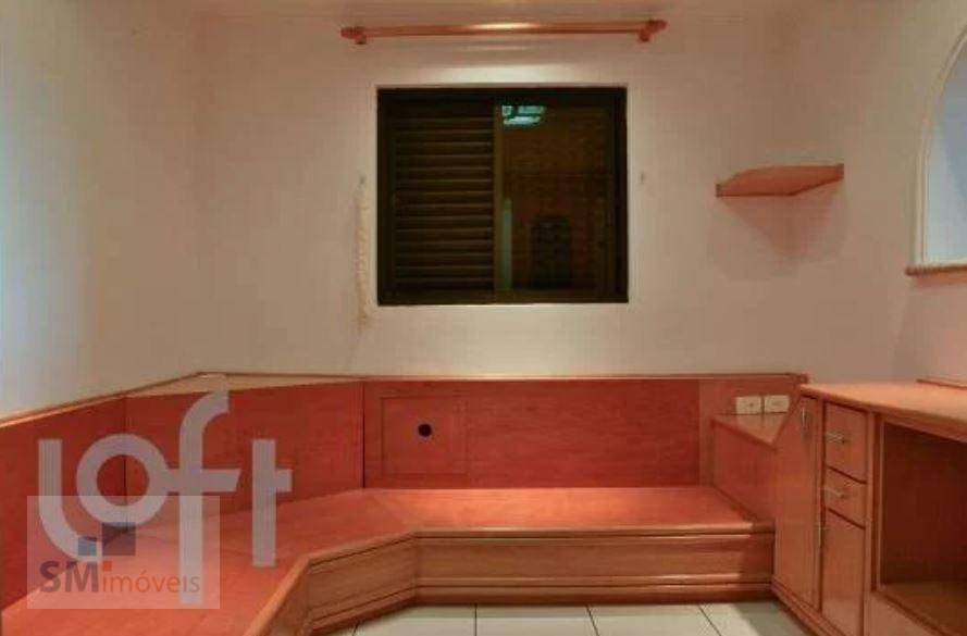 Apartamento à venda com 3 quartos, 196m² - Foto 9