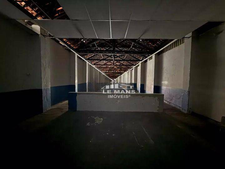 Depósito-Galpão-Armazém para alugar, 224m² - Foto 4