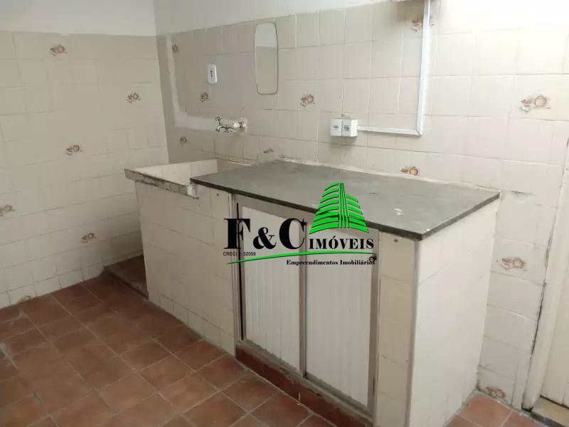 Casa à venda com 3 quartos, 190m² - Foto 11