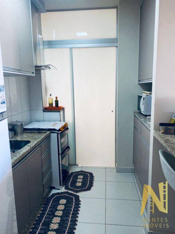 Apartamento à venda com 3 quartos, 77m² - Foto 10