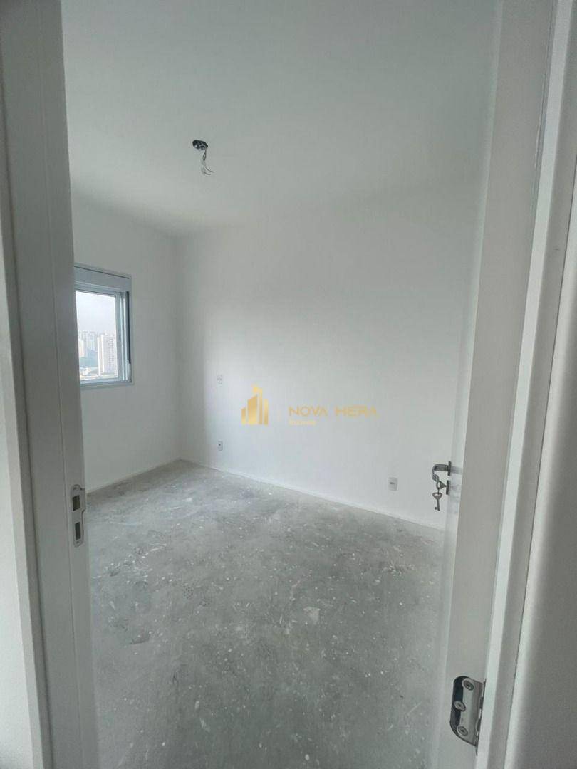 Apartamento à venda com 1 quarto, 42m² - Foto 12