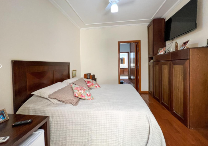 Casa à venda com 3 quartos, 540m² - Foto 15