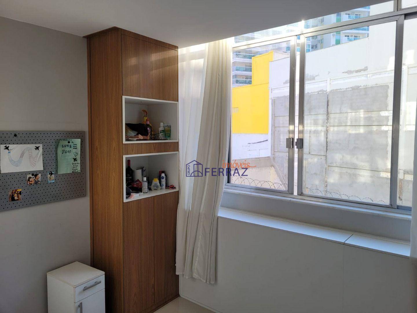 Apartamento à venda com 2 quartos, 62m² - Foto 7