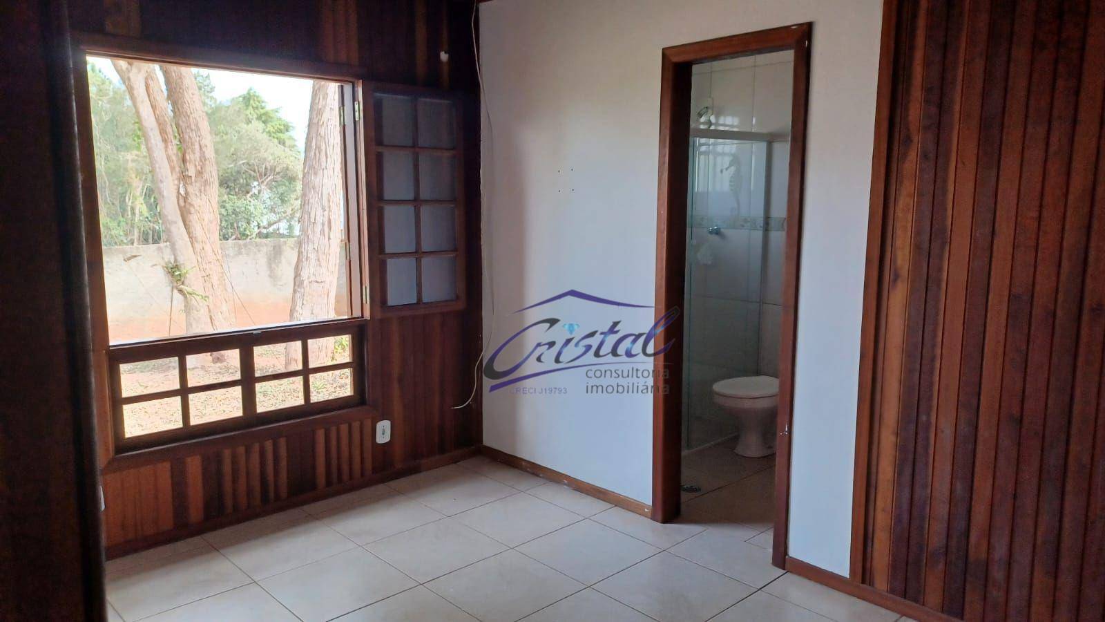 Casa à venda com 4 quartos, 162m² - Foto 4