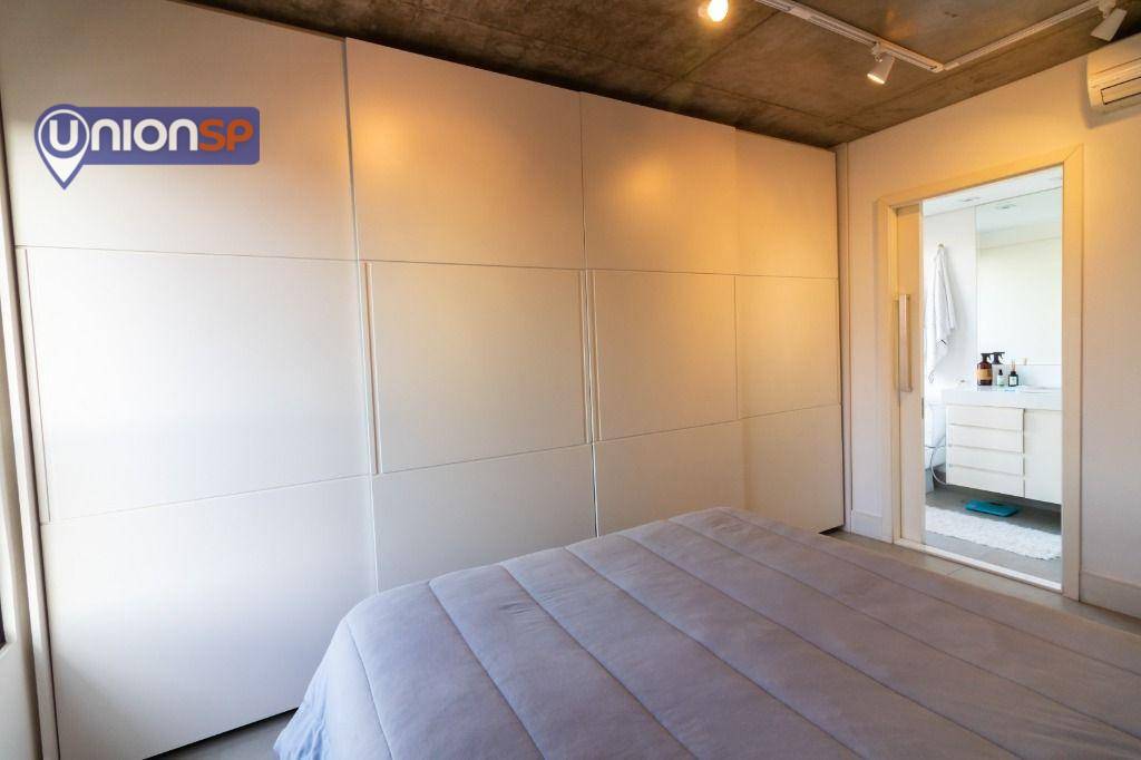 Apartamento à venda com 1 quarto, 70m² - Foto 6