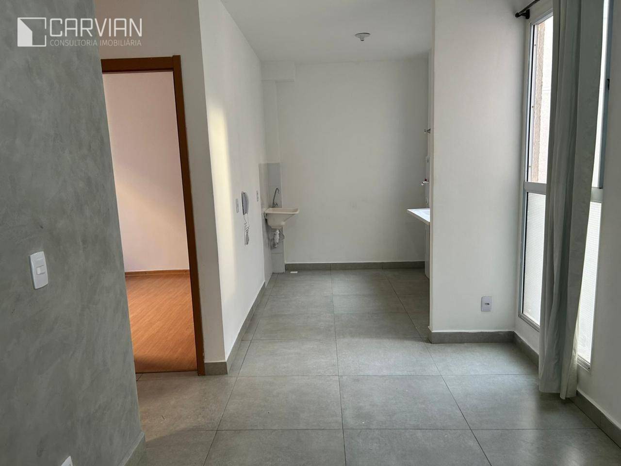 Apartamento à venda com 2 quartos, 41m² - Foto 14