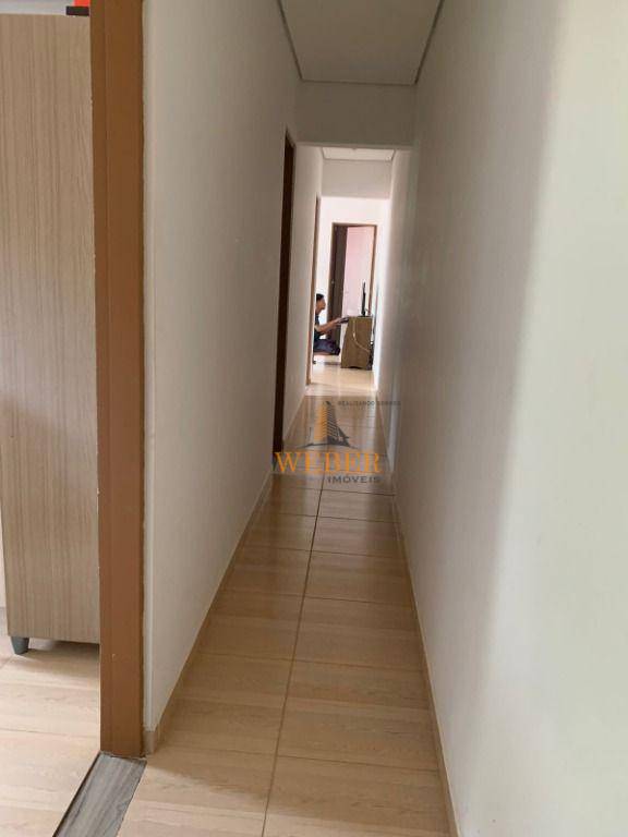 Casa à venda com 3 quartos, 150m² - Foto 2