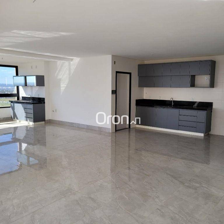 Apartamento à venda com 4 quartos, 235m² - Foto 5