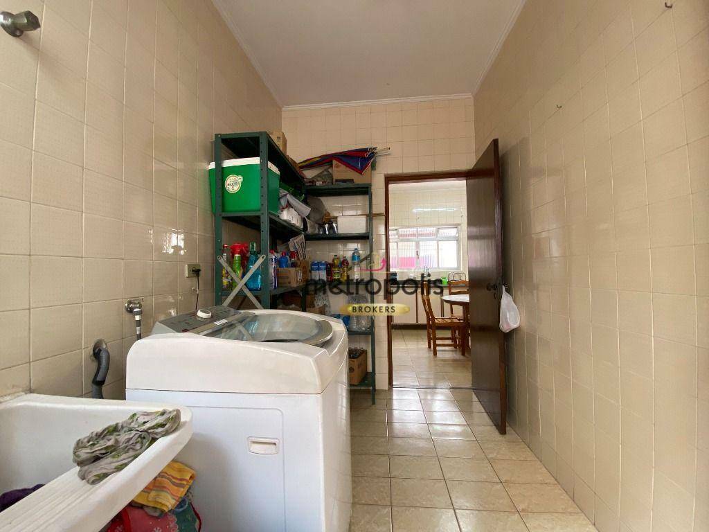 Sobrado à venda com 3 quartos, 209m² - Foto 27