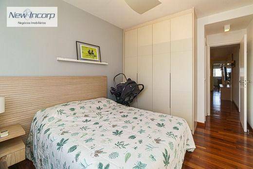 Apartamento à venda com 4 quartos, 238m² - Foto 26