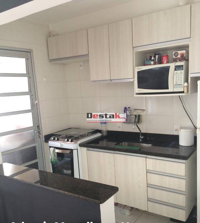 Apartamento à venda com 2 quartos, 55m² - Foto 1