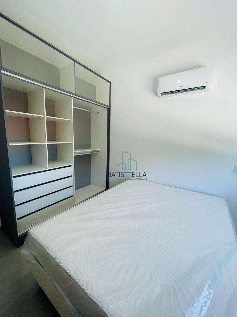 Apartamento à venda com 2 quartos, 89m² - Foto 4