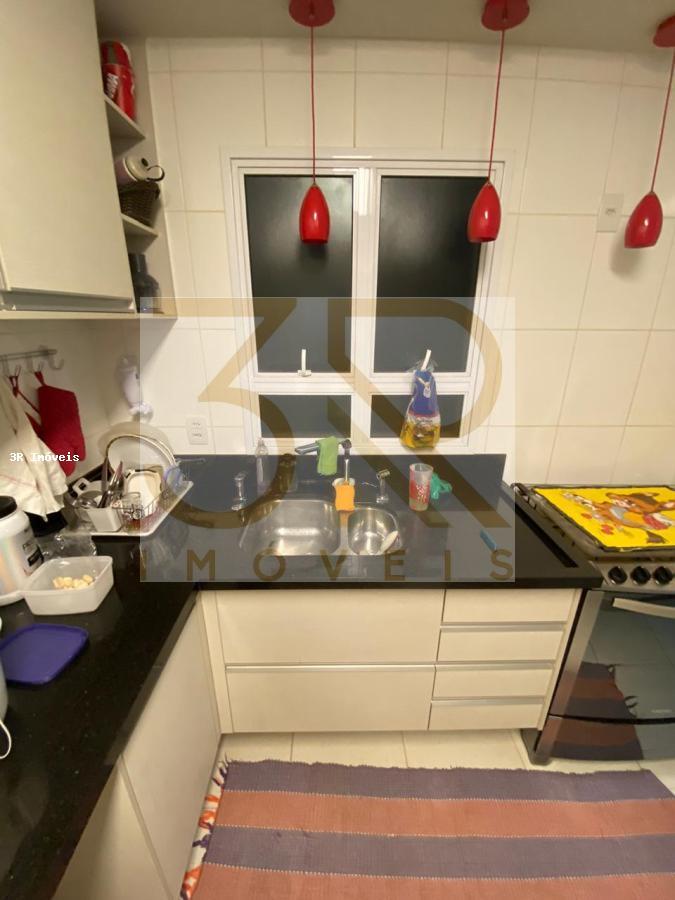 Apartamento à venda com 3 quartos, 100m² - Foto 11