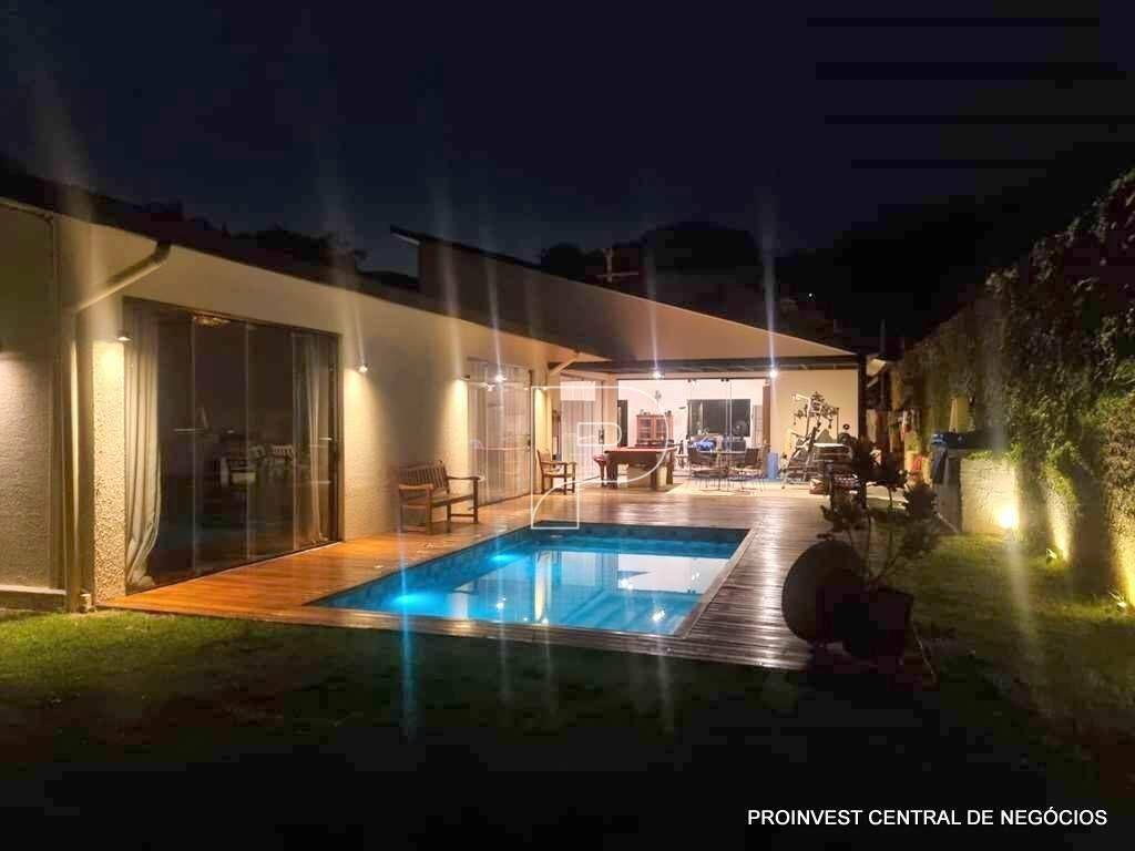 Casa de Condomínio à venda com 3 quartos, 277m² - Foto 32