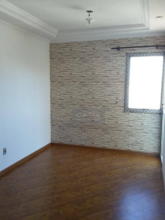 Apartamento à venda com 2 quartos, 66m² - Foto 2