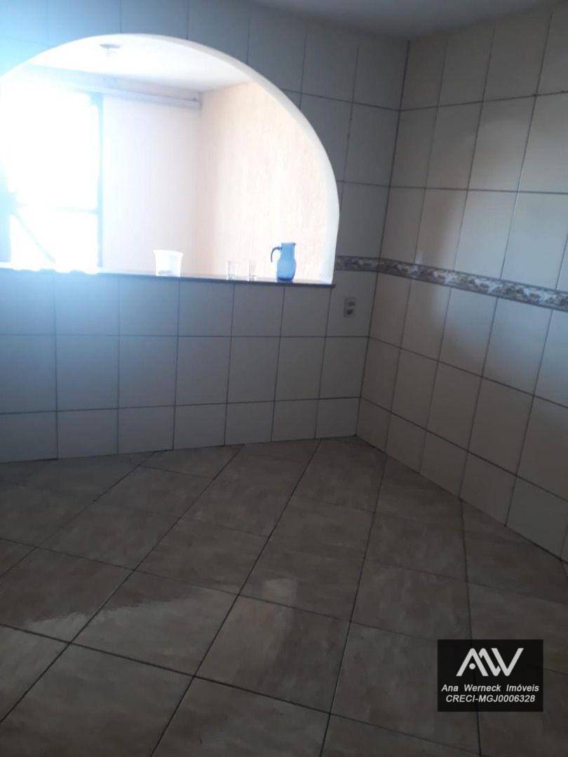 Casa à venda com 3 quartos, 100m² - Foto 15