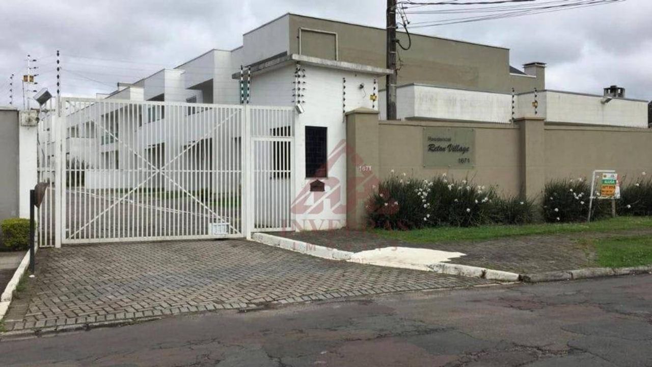 Casa à venda com 4 quartos, 400m² - Foto 2