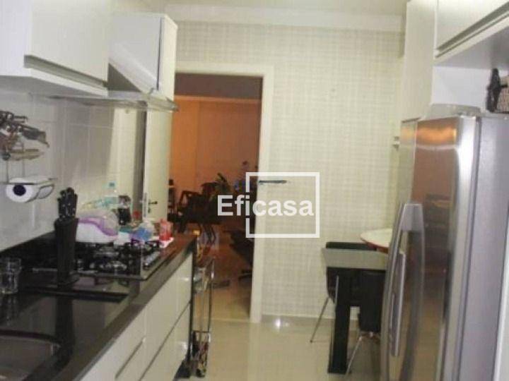 Apartamento à venda com 3 quartos, 110m² - Foto 4