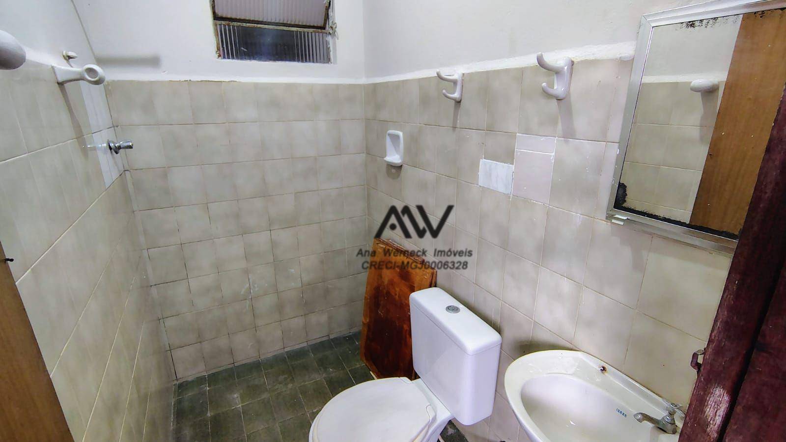 Casa à venda com 5 quartos, 170m² - Foto 10