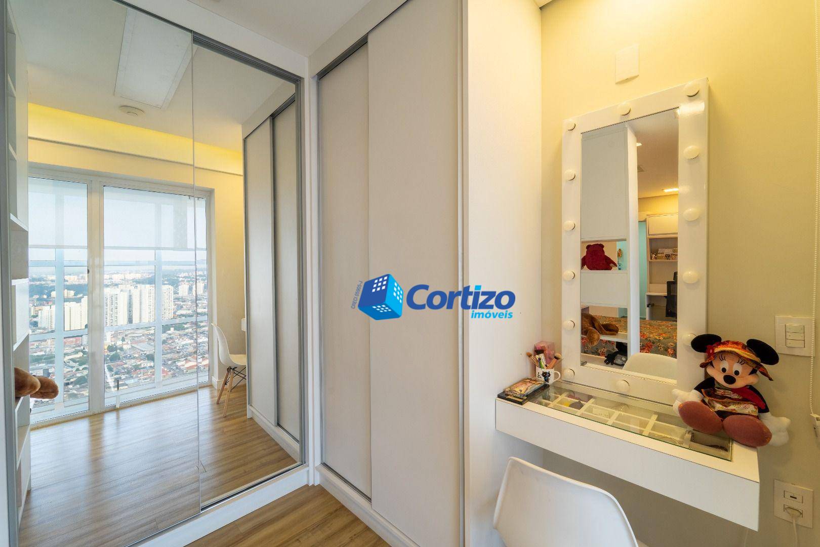 Apartamento à venda com 3 quartos, 271m² - Foto 39