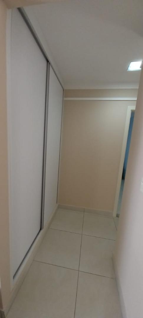 Casa à venda com 3 quartos, 240m² - Foto 23